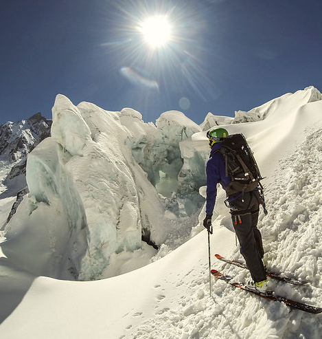 6-Day Pyrenees Winter Trail Snowshoe Trek in France
