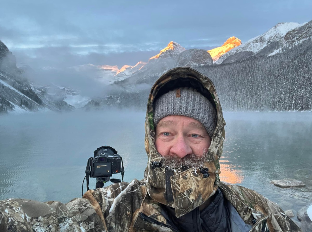 Private Winter Wildlife and Landscape Photography Safari in Yellowstone National Park