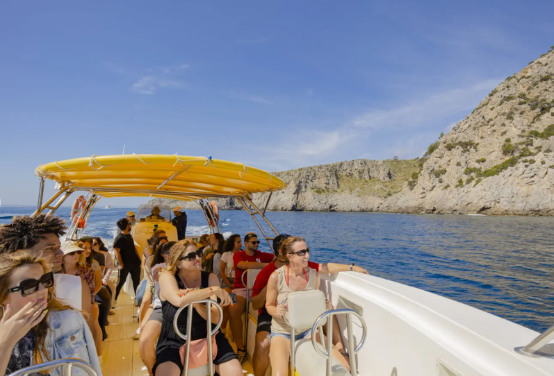 Alcudia Boat Trip – 2-Hour Coastal Cruise with Swimming, Snorkelling & Paddleboarding in Mallorca