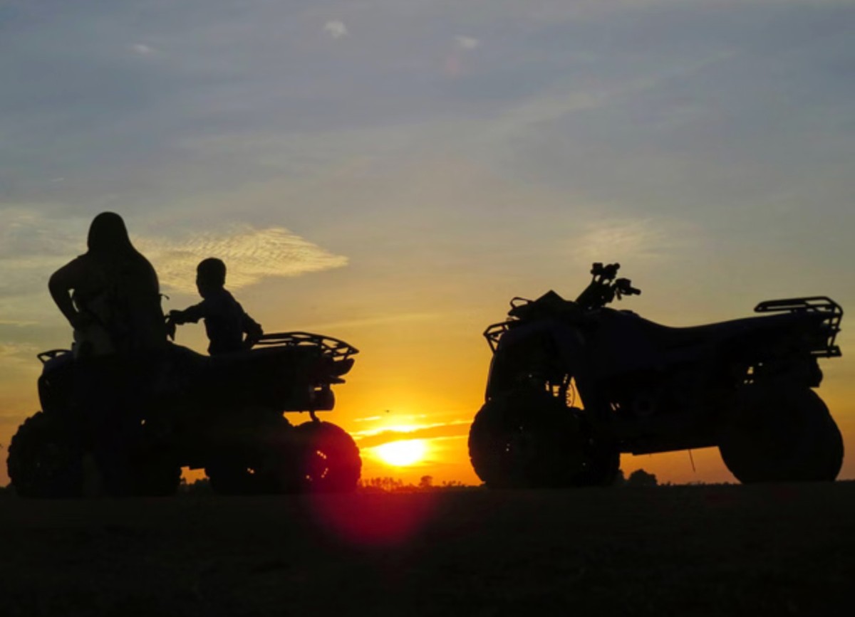 Sunset Gozo Quad Bike Self-Drive Tour with Comino Cruise
