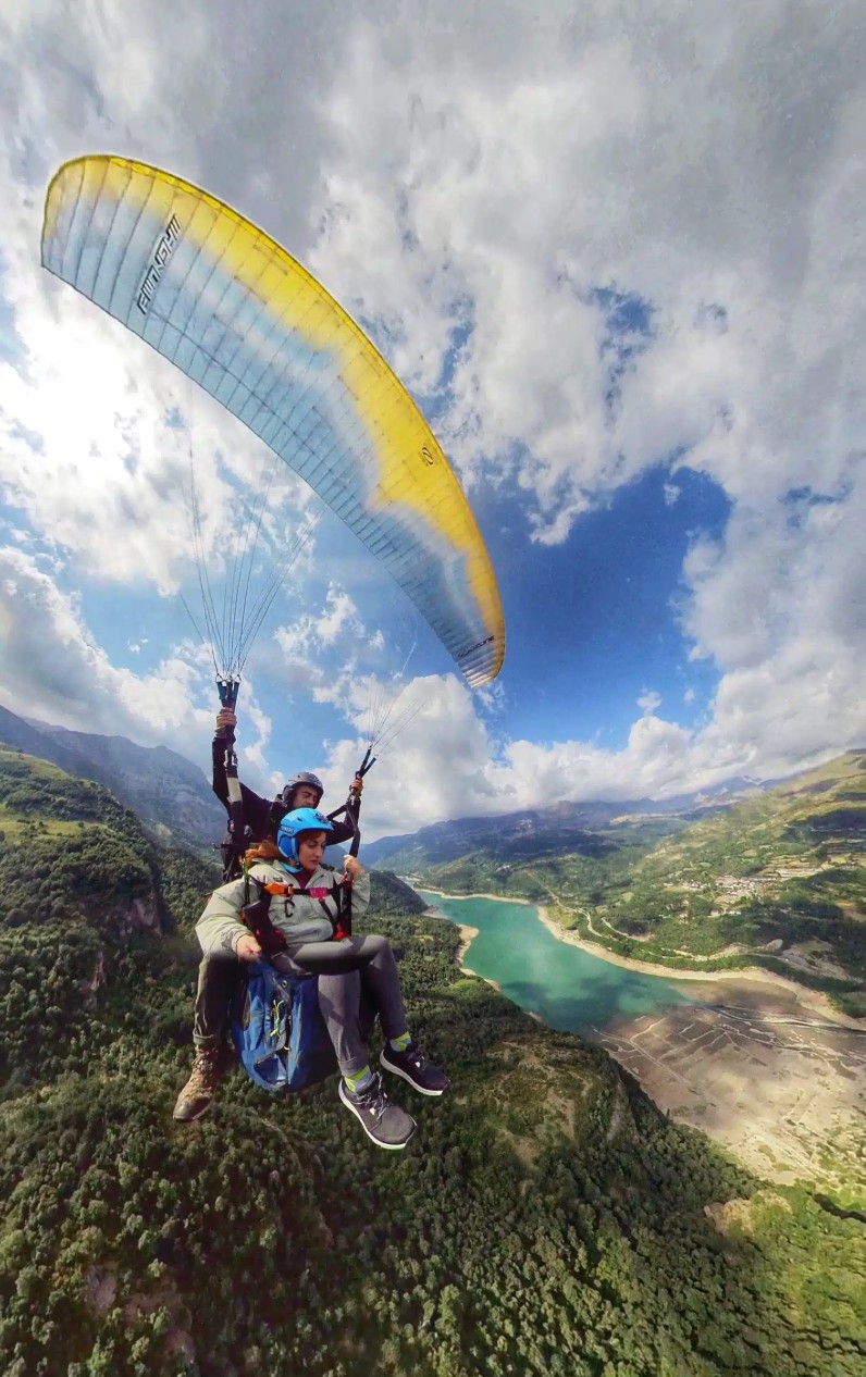 SIV Paragliding Course with Raúl Rodríguez in the Tena Valley