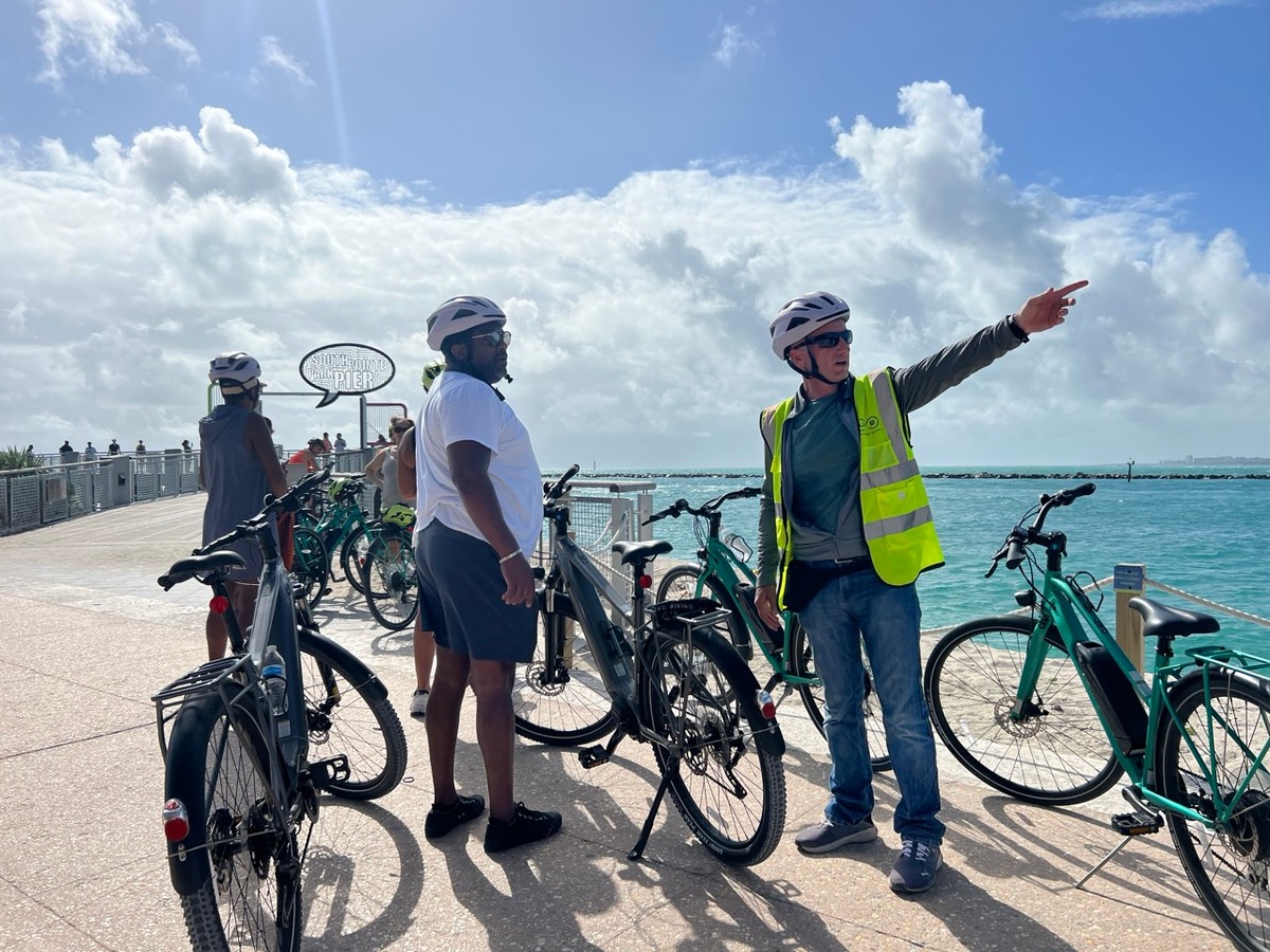 Best of Miami Beach Guided eBike Tour