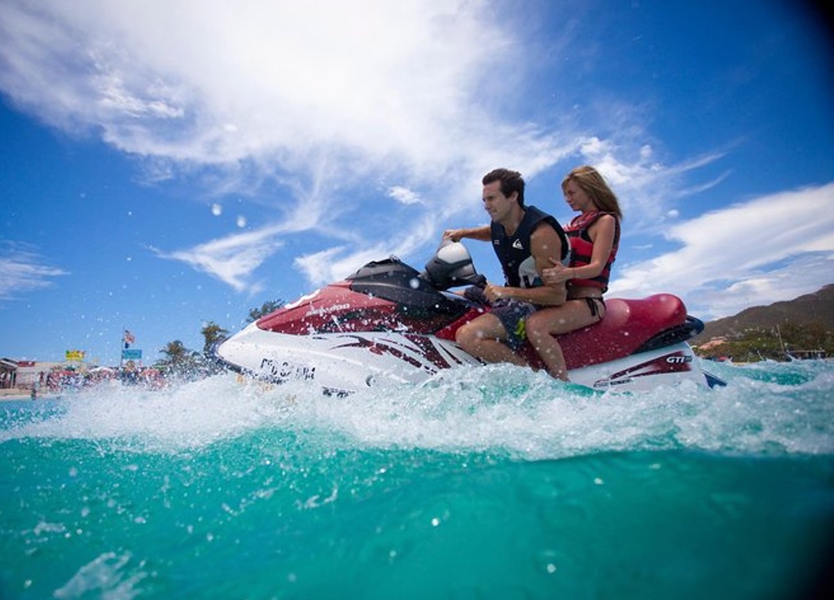 Guided Jet Ski Tour, Beach Stop & Island Viewpoints in Sint Maarten