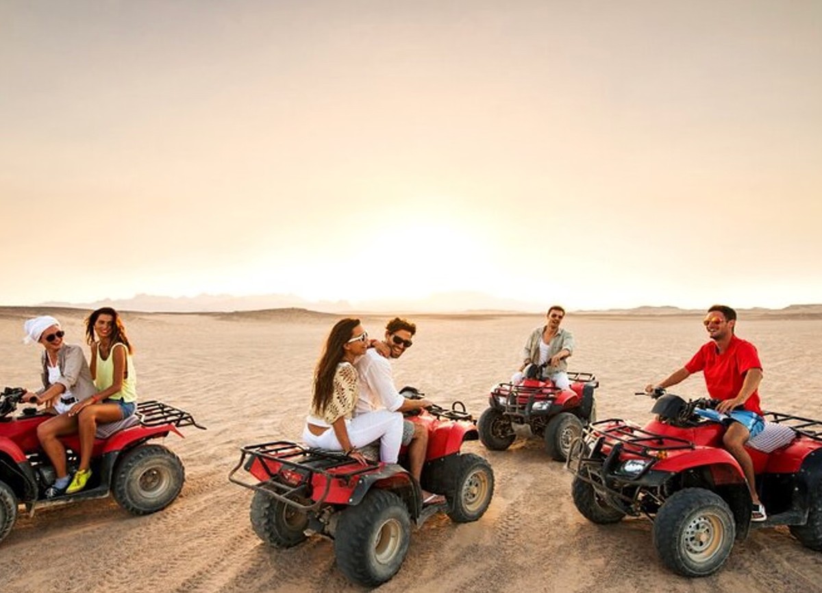 Dubai Morning Desert Safari with Quad Bike & Sandboarding