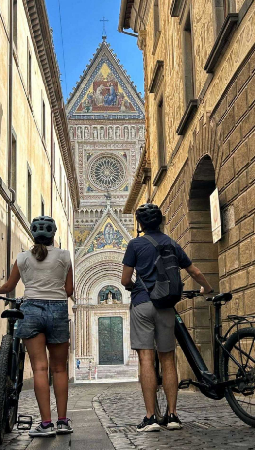 Orvieto and Civita di Bagnoregio E-bike Day Trip from Rome