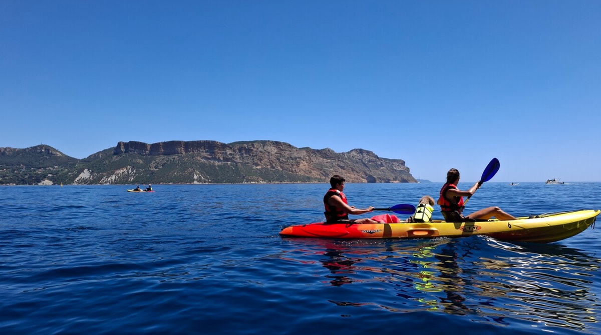 Morning Sea Kayaking Sporty Adventure in the Calanques