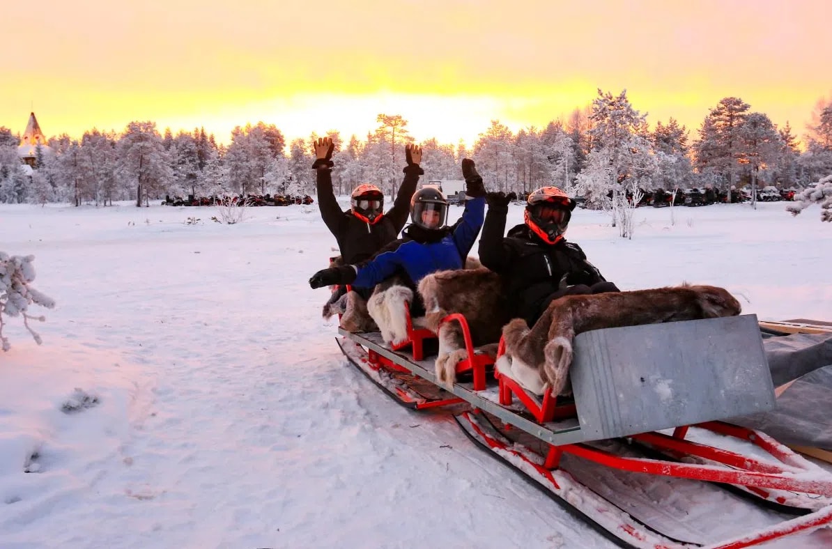 Family Friendly Snowmobile Safari in Rovaniemi