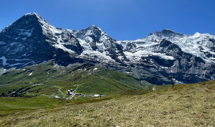 Wengen to Kleine Scheidegg Guided Jungfrau Region Alpine Hike