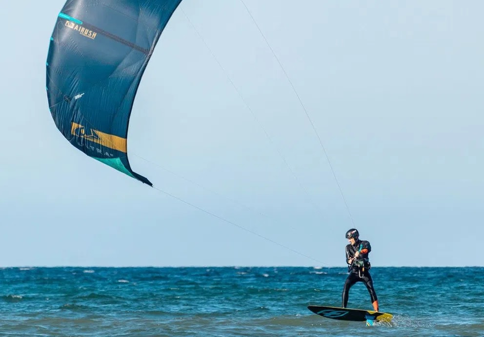 Hydrofoil Kitesurfing Class in Pollensa Bay