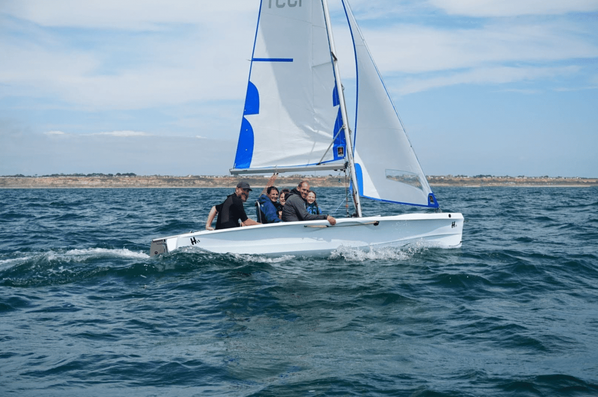 1-Hour Sailing Taster Lesson near Bournemouth