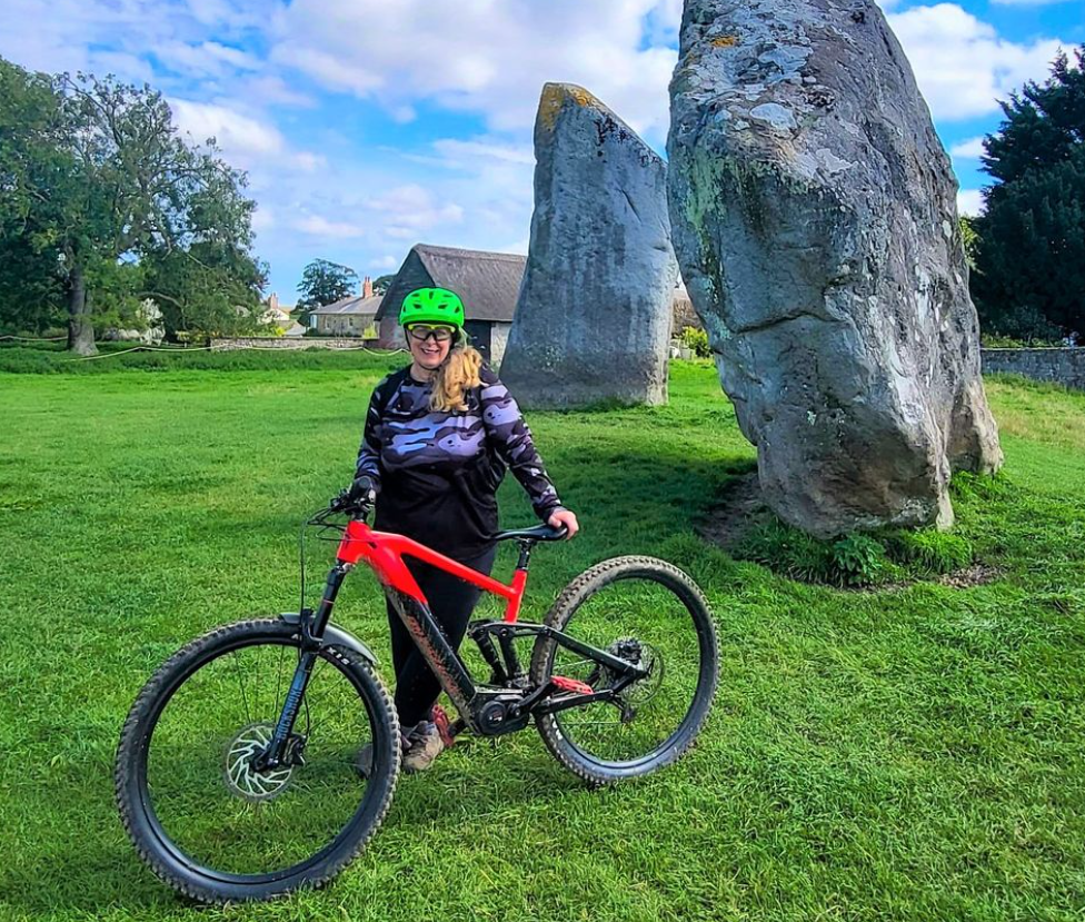 The Ancient Ridgeway and Avebury Cycle Tour