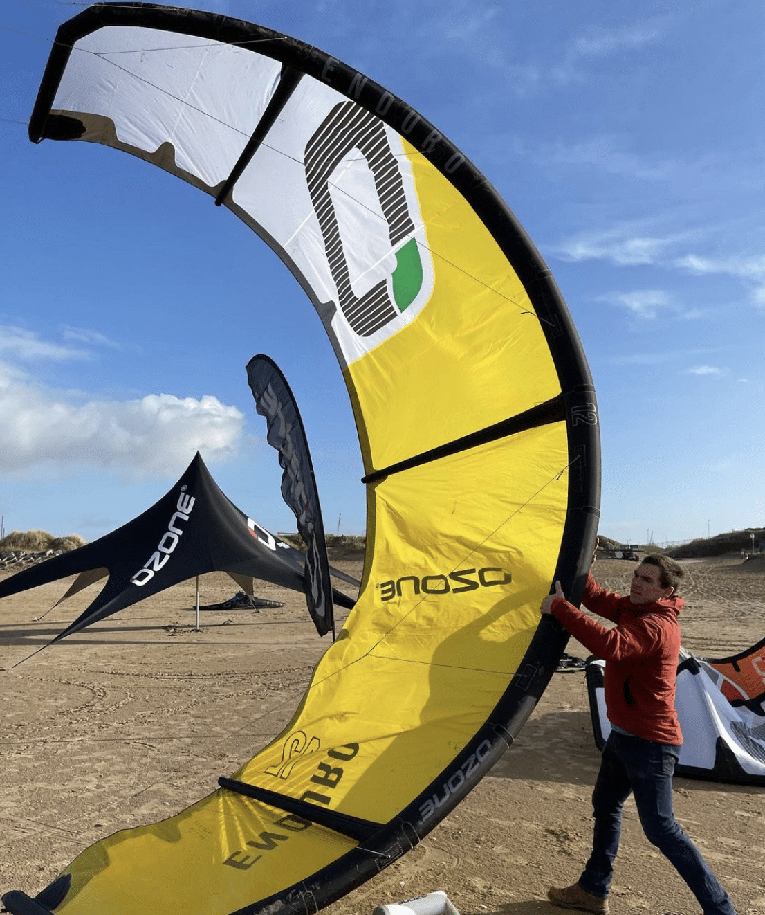 Kitesurfing Intro Day on Wallasey Beach