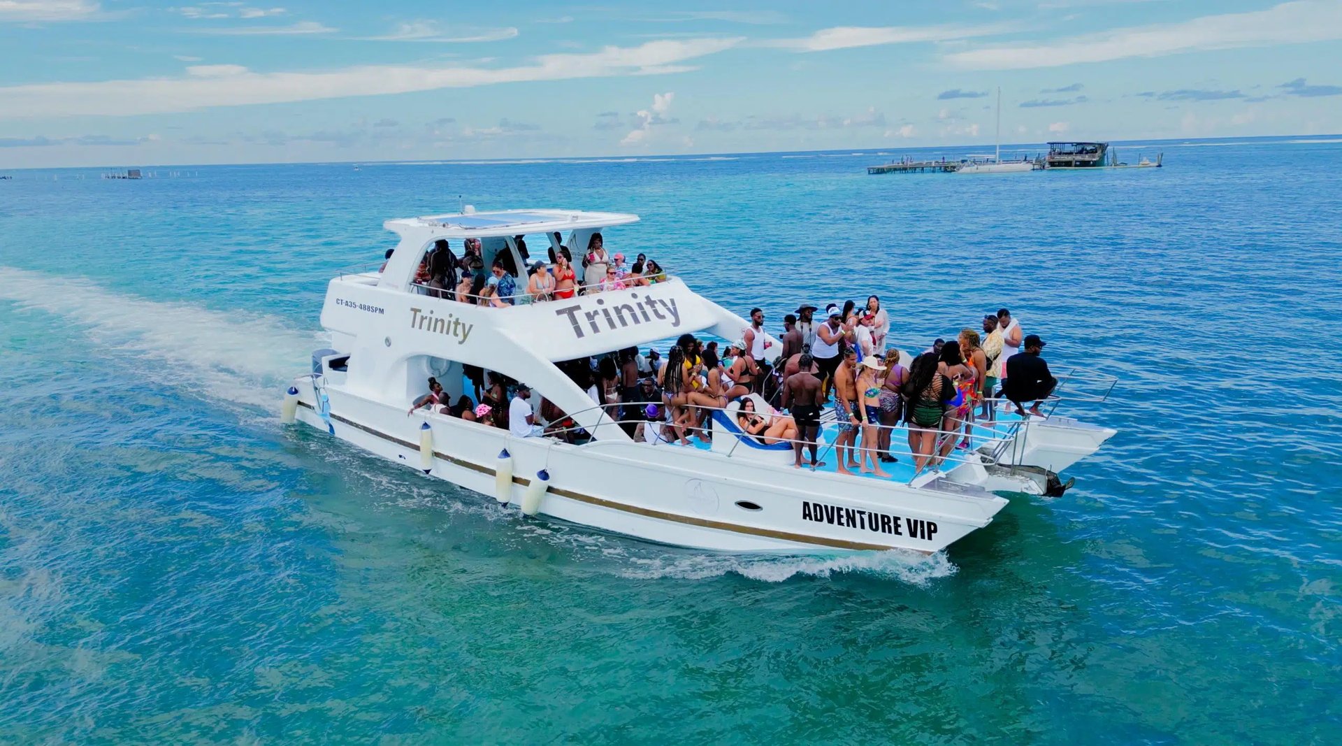 Punta Cana Hip Hop Party Boat: Snorkeling, Open Bar & Adults Only