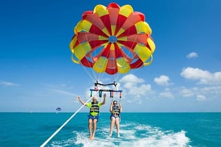 Parasailing in Sharm El Sheikh, listing photo