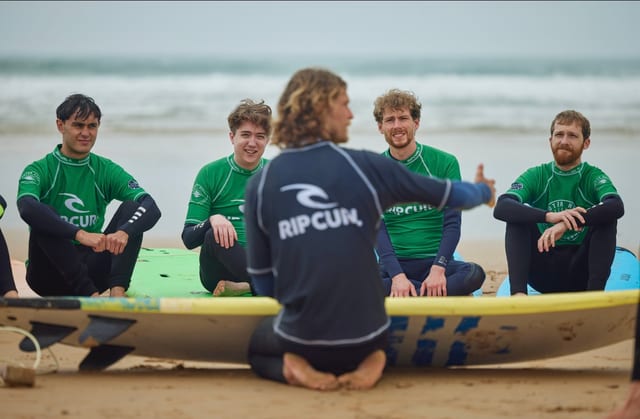 Intensivkurs zum Surf- und SUP-Instructor über 3 Wochen