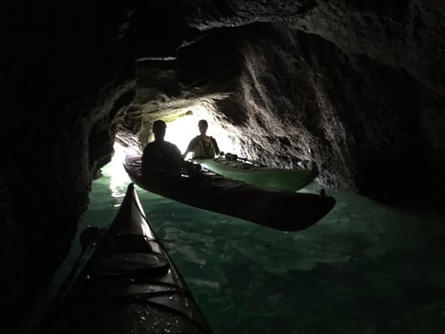 2-Day Geopark Adventure for Sea Kayaking Improvers - Torquay