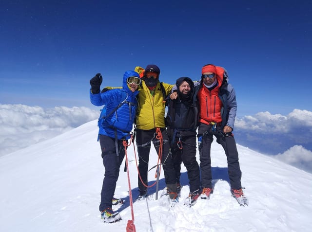Climbing Mont Blanc (4,810m) Chamonix – 4 Nights with Acclimatisation