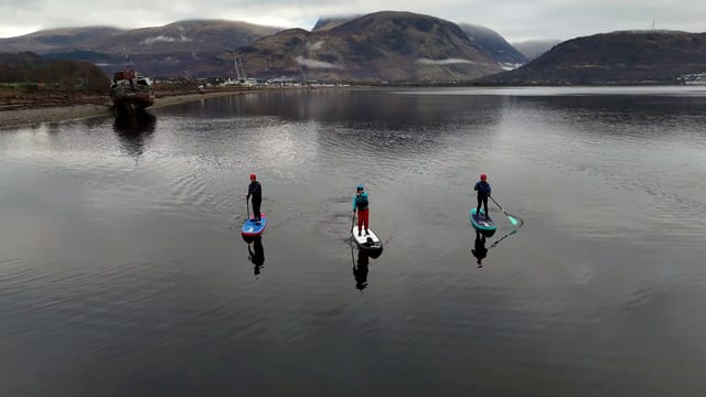 Paddleboarding – Loch Oich
