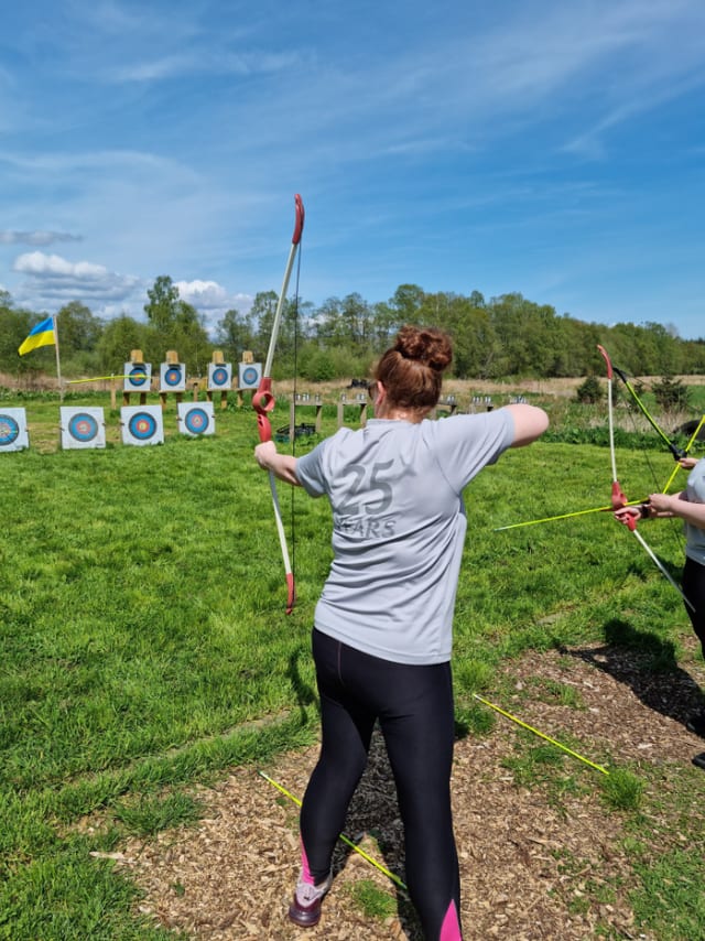Archery & Axe Throwing Session in Stirlingshire