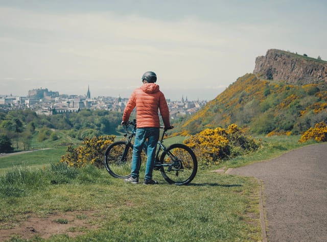 The Edinburgh E-Bike Tour