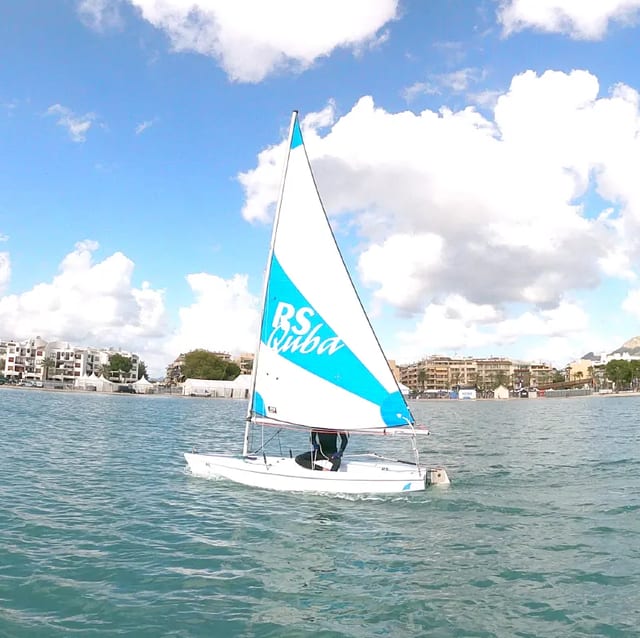 Light Sailing Course in Puerto de Alcudia, Mallorca