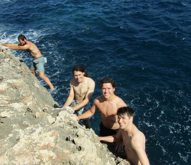 Psychobloc Climbing Session in Mallorca