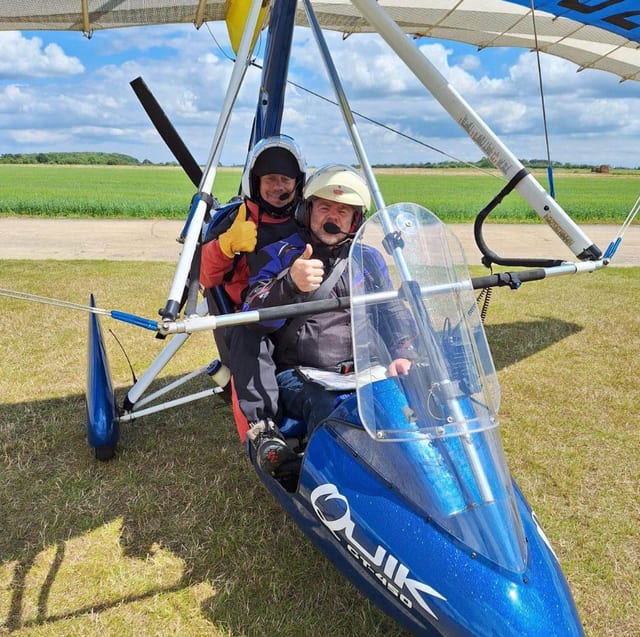 Learn to Fly: Microlights Flight Training in Deenethorpe