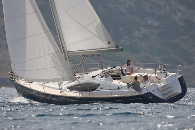 Luxury Sailing Adventure on the Solent