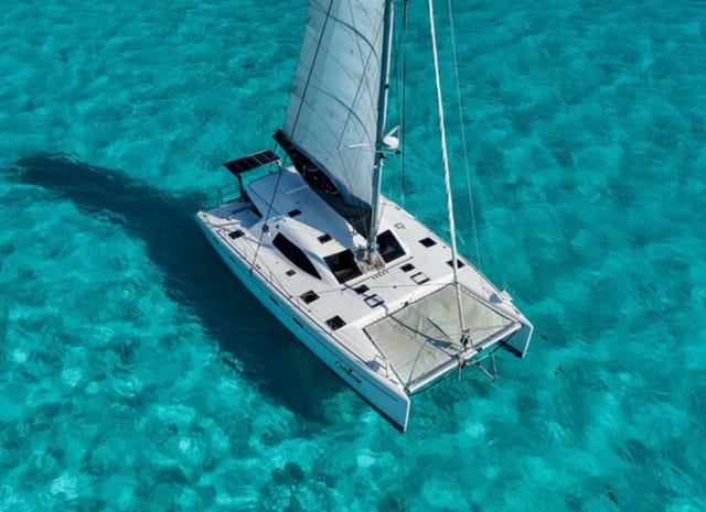 Cancún Private Catamaran Charter with Open Bar & Snorkelling