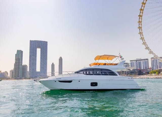 Dubai Marina Yacht Cruise with Breakfast or Sunset BBQ