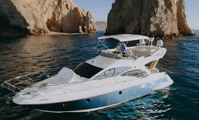 Cabo San Lucas Private Yacht Cruise to El Arco