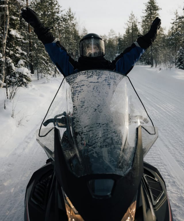 Full Day Snowmobile Tour in Rovaniemi