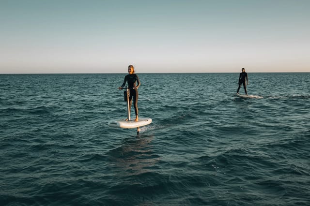 E-Foil Lesson in Malmö (Electric Foil Surfing Experience)