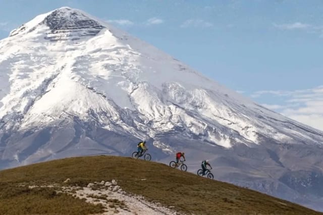 9-Day Epic Ecuador Cycling Quest