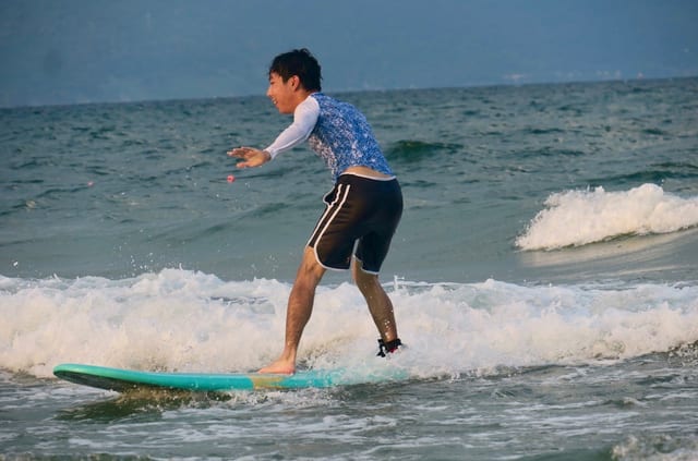 Kids Surf Lessons in Da Nang