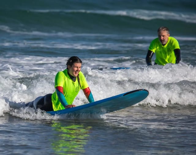 Beginner Surf Lessons on Fistral Beach in Newquay