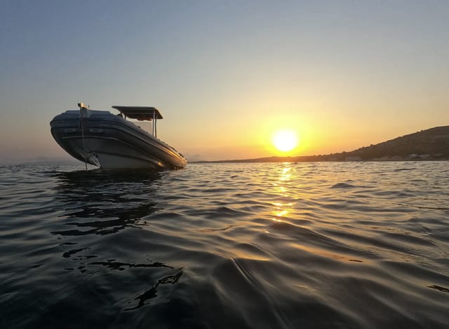 Sunset Snorkeling Boat Tour from Agay along the Estérel Coast