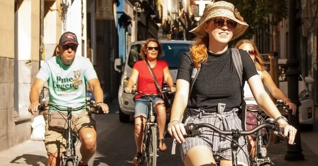 Madrid Daily Bike and E-Bike Tour