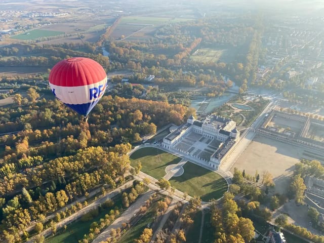 Hot Air Balloon Flight Near Madrid