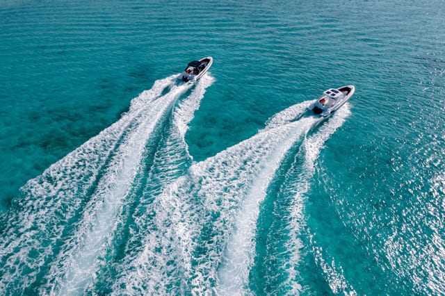 Hurghada Speedboat Snorkelling Tour with Giftun Island Stop