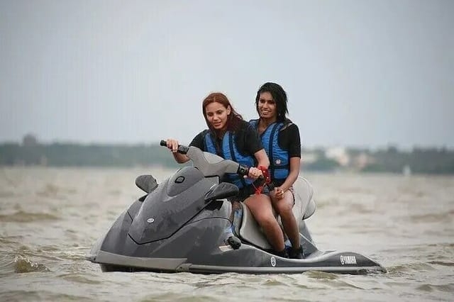 Jet Skiing in Mirissa: Coastal Ride