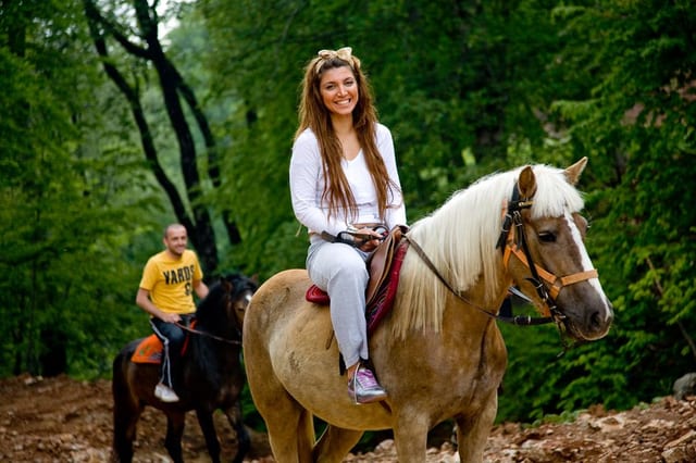 Side Horse Riding Safari through Forest & Beach with Hotel Transfers
