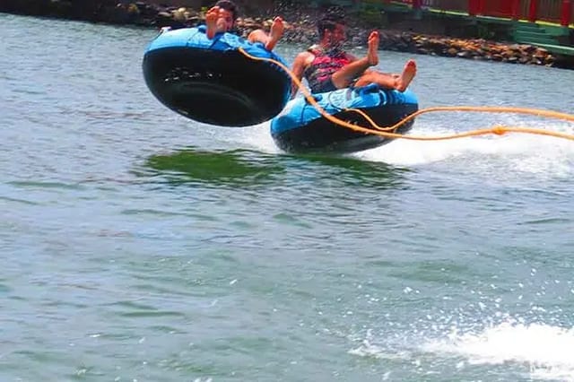 Private Tube Riding in Trincomalee: Beach Tow Session