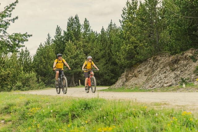 Guided e-MTB Experiences: Explore the Pyrenees with a local guide