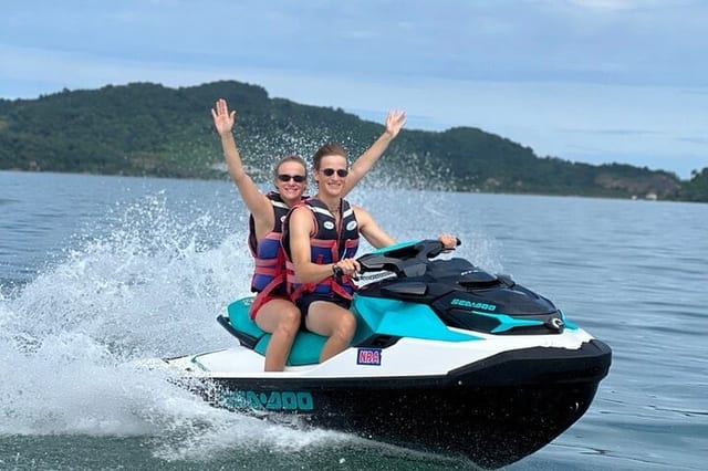 Langkawi Adrenaline Rush: Parasailing and Jet Ski Combo