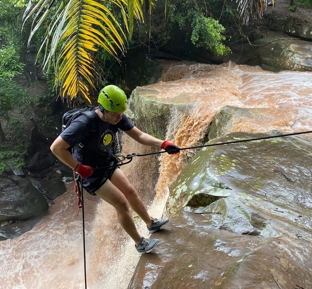 Talliquihui Waterfall Rappelling near Tarapoto