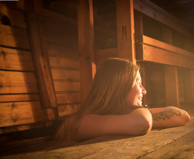 Wood-Fired Sauna with Ice Bath in Kiruna
