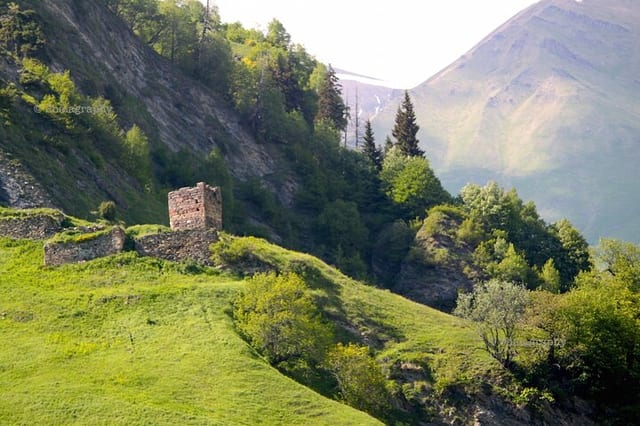 Private Hiking Tour in Khada Valley