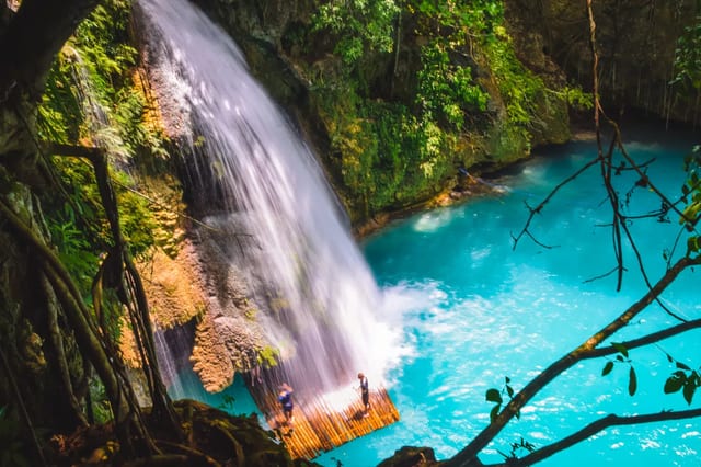 Kawasan Waterfalls Day Tour – Badian Cebu