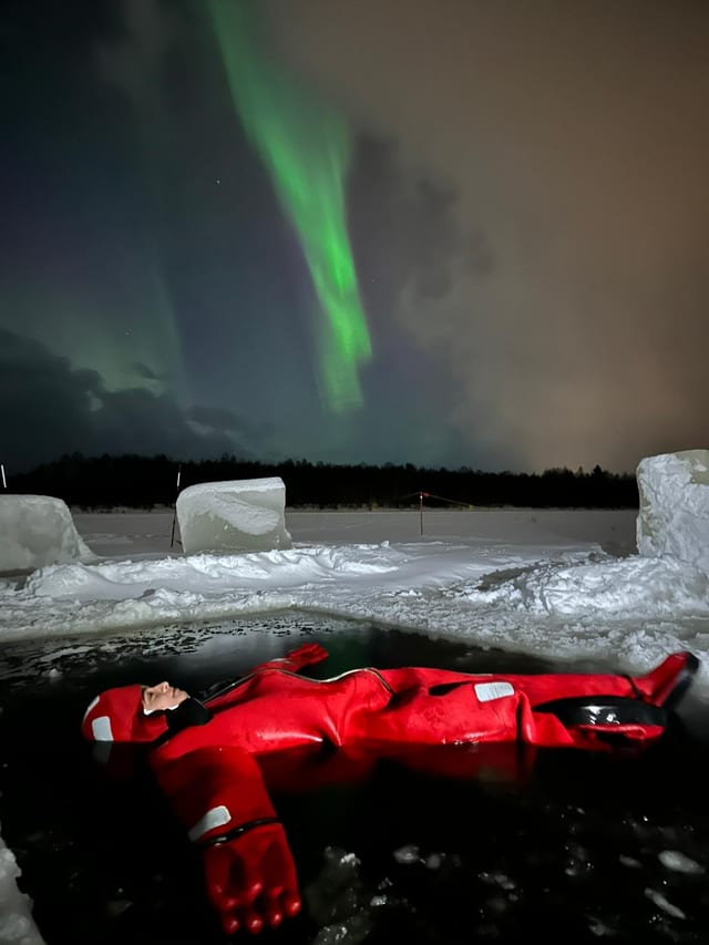 Ice Floating in Rovaniemi